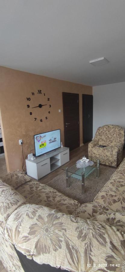 Centar_Park Apartamento Arandjelovac Exterior foto