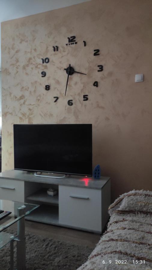 Centar_Park Apartamento Arandjelovac Exterior foto
